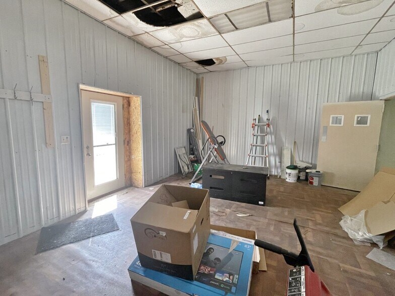 208 N Main St, Berthold, ND à vendre - Photo de l’immeuble – Image 3 sur 30