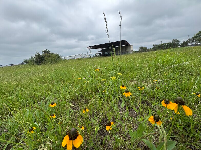 3552 S State Highway 19, Emory, TX à vendre - Photo de l’immeuble – Image 2 sur 14