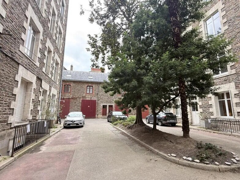 Bureau dans Nantes à louer - Photo de l’immeuble – Image 3 sur 6