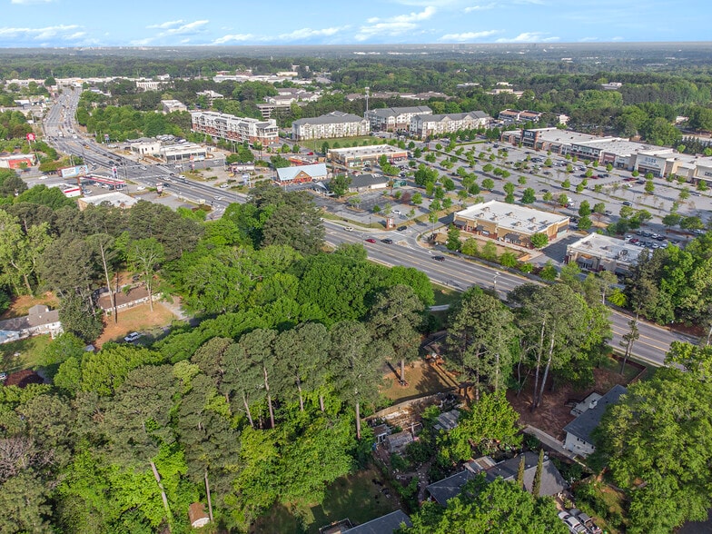 4317 Lavista Rd, Tucker, GA à vendre - Photo de l’immeuble – Image 1 sur 6