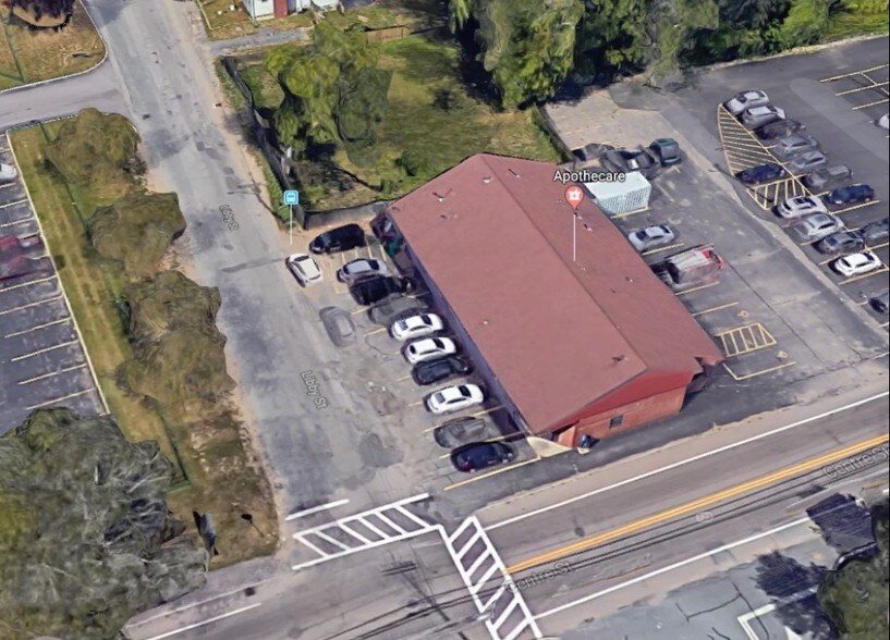 720 Centre St, Brockton, MA à louer - Photo principale – Image 1 sur 9