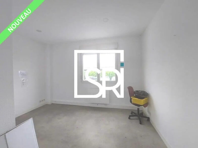 Bureau dans Clermont-Ferrand à louer - Photo de l’immeuble – Image 3 sur 10