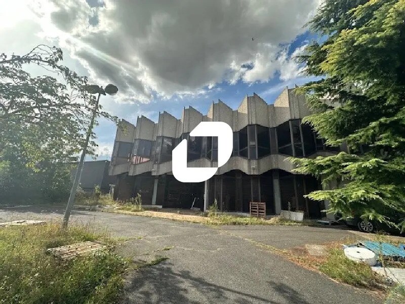 Bureau dans Gonesse à louer Photo de l’immeuble– Image 1 sur 11