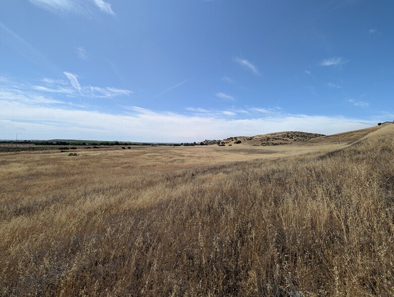 West 10th Street, San Miguel, CA à vendre - Photo de l’immeuble – Image 1 sur 4