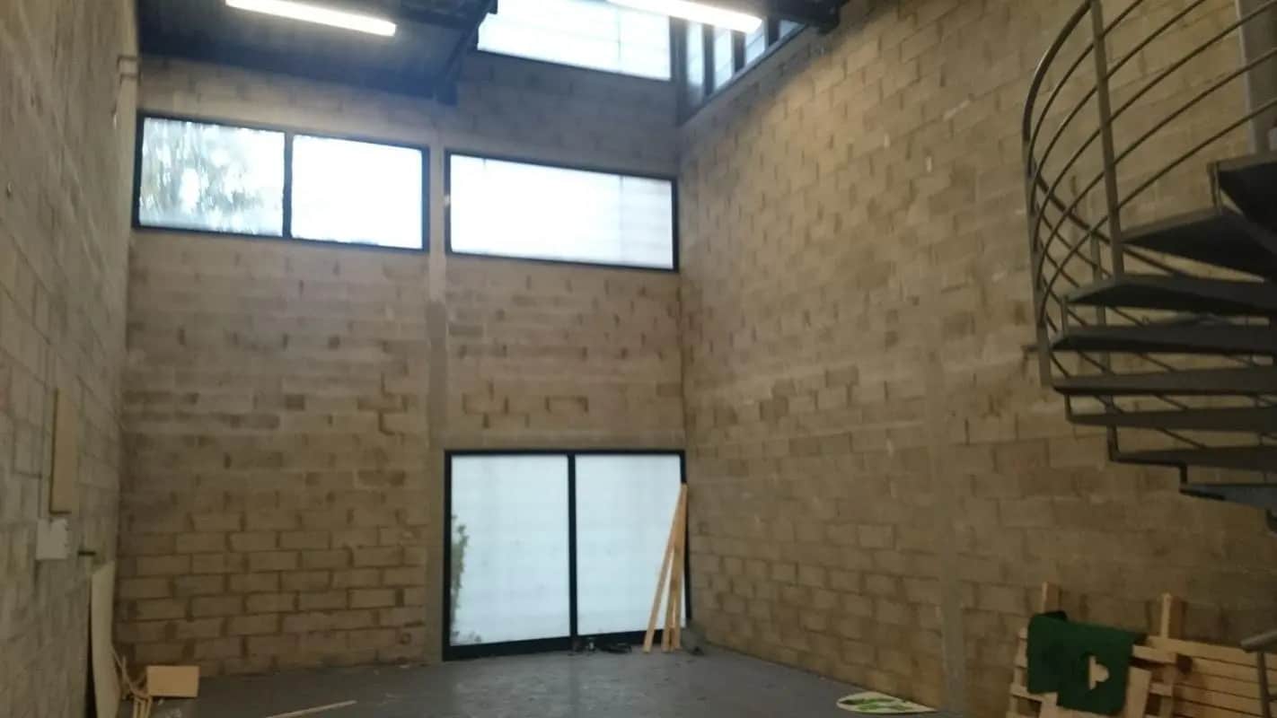 Bureau dans Garges-lès-Gonesse à louer Photo intérieure– Image 1 sur 3