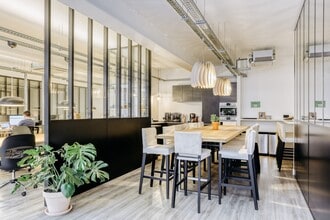 32 Rue Des Jeuneurs, Paris à louer Photo intérieure– Image 2 sur 7