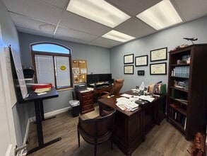 15436 N Florida Ave, Tampa, FL à louer Photo intérieure– Image 1 sur 5