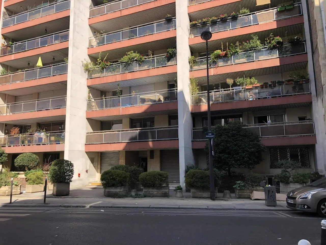 44 Rue Duhesme, Paris à louer Photo de l’immeuble– Image 1 sur 15