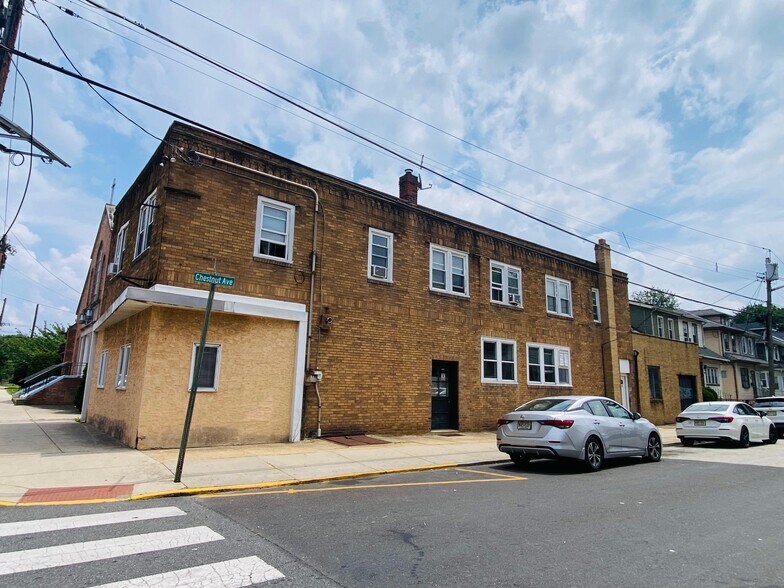 2100 Woodlynne Ave, Oaklyn, NJ à vendre - Photo de l’immeuble – Image 3 sur 10