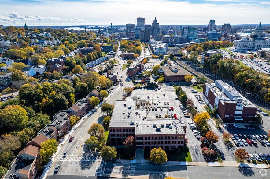 10 Orms St, Providence, RI à louer - Aérien – Image 2 sur 8