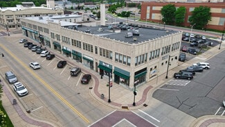 Plus de détails pour 230 W Grand Ave, Wisconsin Rapids, WI - Local commercial à vendre