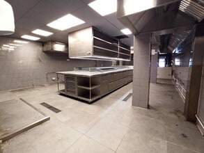 Local commercial dans Barcelone, Barcelona à louer Photo intérieure– Image 2 sur 15