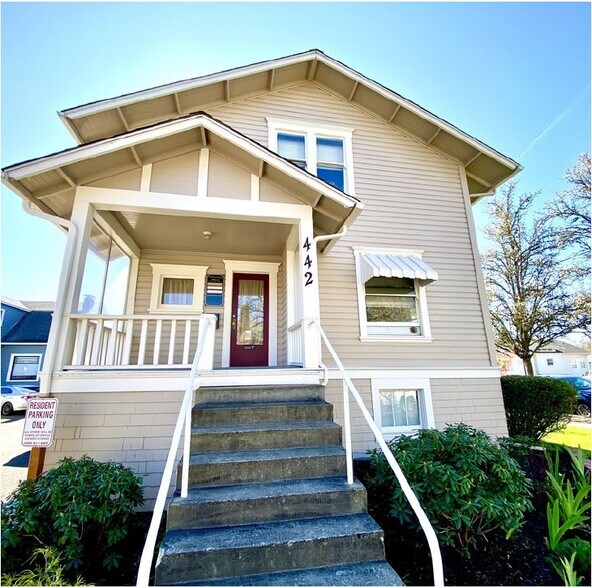 442 4th Ave, Albany, OR à vendre - Photo principale – Image 1 sur 8
