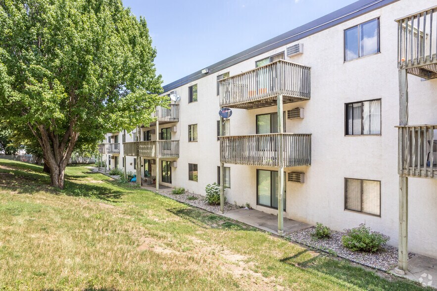 3400 E 11th St, Sioux Falls, SD à vendre - Photo de l’immeuble – Image 3 sur 5