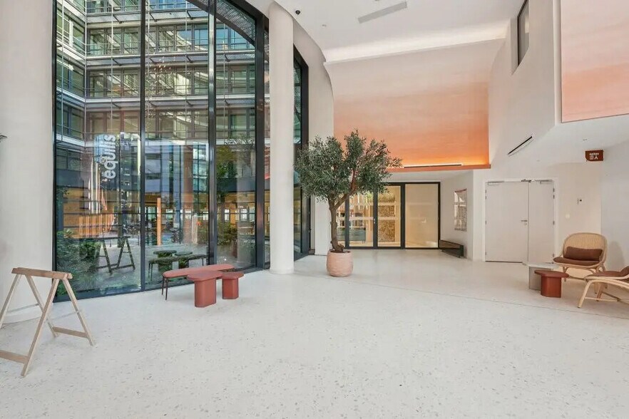 46 Rue Camille Desmoulins, Issy-les-Moulineaux à louer - Photo de l’immeuble – Image 2 sur 9