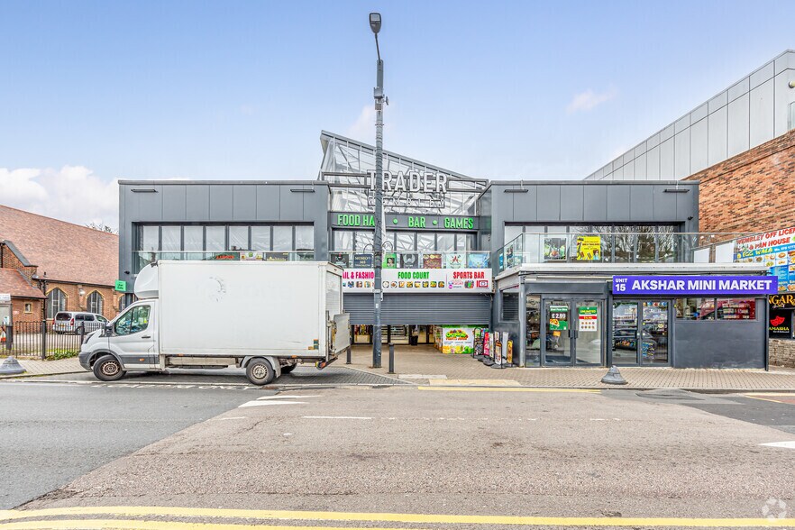 Ealing Rd, Wembley à louer - Photo de l’immeuble – Image 2 sur 5