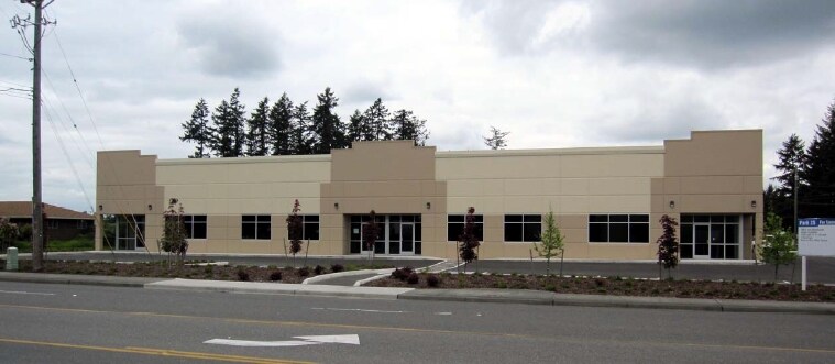 11102 25th Ave E, Tacoma, WA à louer - Photo de l’immeuble – Image 2 sur 4