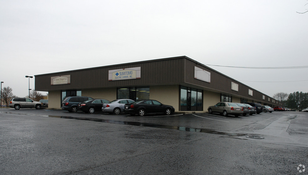 5650 Sanderson St NW, Huntsville, AL à louer - Photo de l’immeuble – Image 2 sur 4