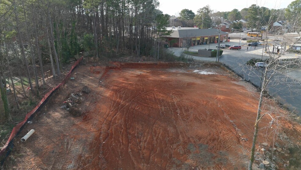 1260 SW Bellemeade Dr, Marietta, GA à vendre - Vidéo sur l’annonce professionnelle – Image 2 sur 16