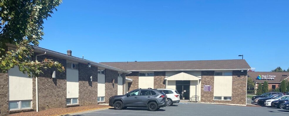 3261 Route 100, Macungie, PA à louer - Photo de l’immeuble – Image 1 sur 2