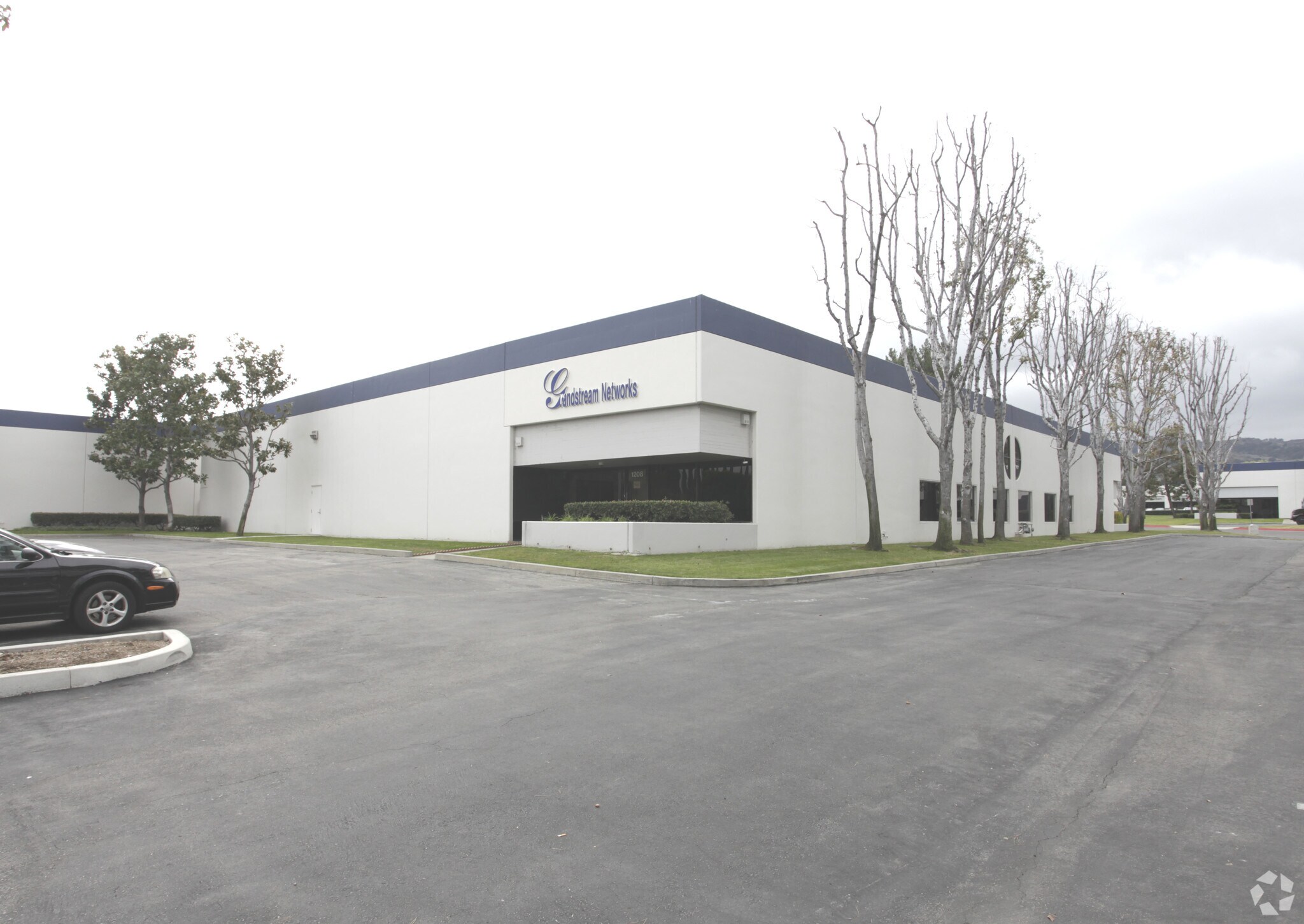 1208-1210 John Reed Ct, City of Industry, CA à vendre Photo de l’immeuble– Image 1 sur 9