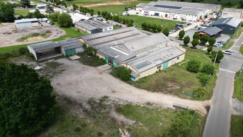 Industriel/Logistique dans Saint-Lubin-des-Joncherets à vendre - Aérien – Image 1 sur 24