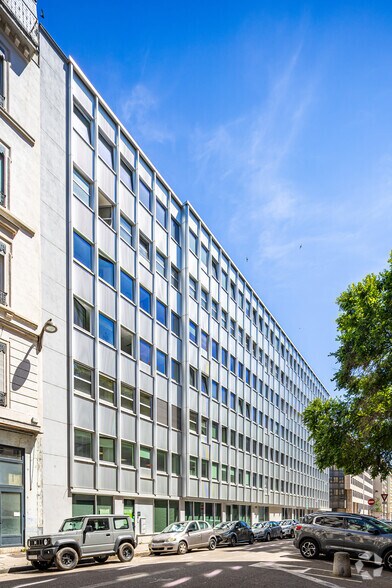 Bureau dans Lyon à louer - Photo de l’immeuble – Image 3 sur 7