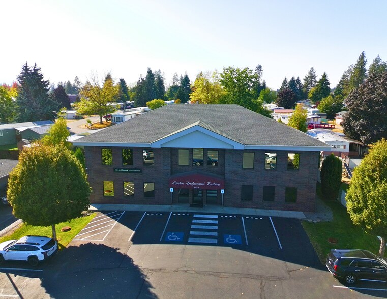 8475 N Government Way, Hayden, ID à louer - Photo de l’immeuble – Image 1 sur 8