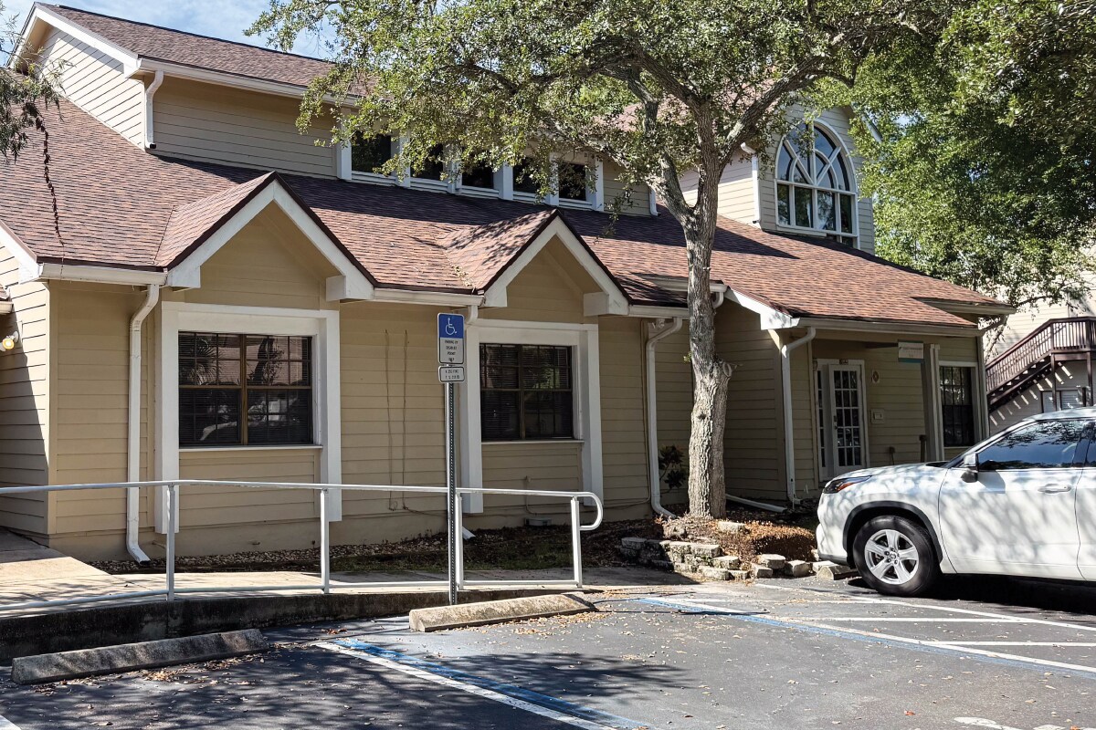 10225 Ulmerton Rd, Largo, FL à vendre Photo principale– Image 1 sur 5