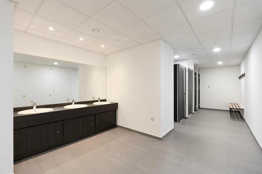 3 Princewood Rd, Corby à louer - Photo de l’immeuble – Image 2 sur 8