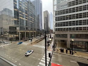29 N Wacker Dr, Chicago, IL à louer Photo intérieure– Image 1 sur 6