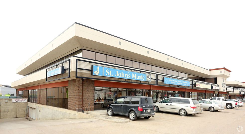 10454-10458 Mayfield Rd NW, Edmonton, AB à louer - Photo de l’immeuble – Image 2 sur 2