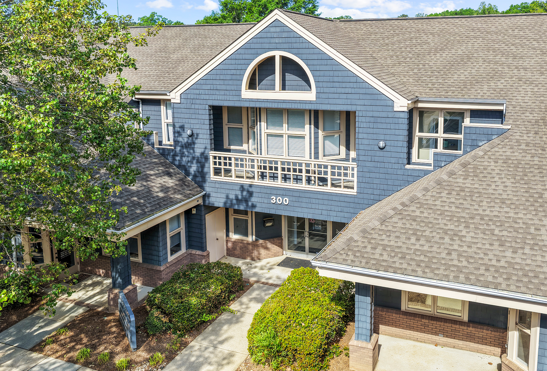 3400 Croasdaile Dr, Durham, NC à louer Photo de l’immeuble– Image 1 sur 13