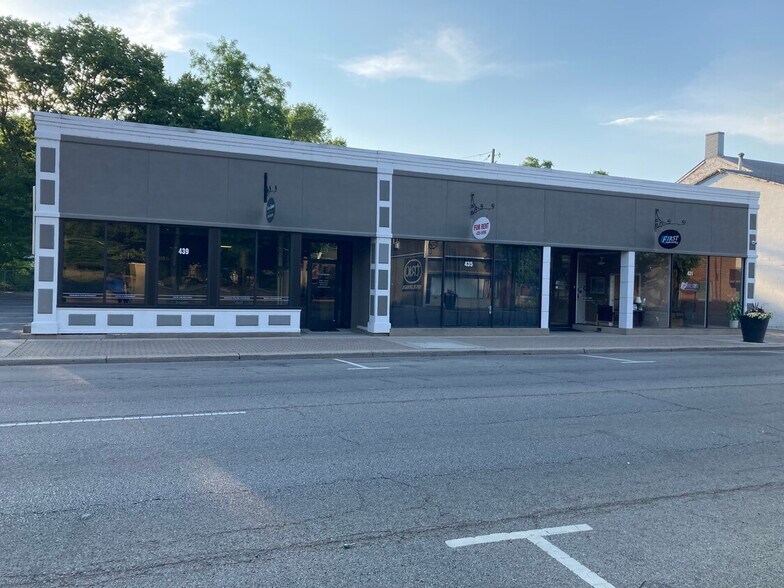 431-439 S Main St, Franklin, OH à louer - Photo de l’immeuble – Image 1 sur 10