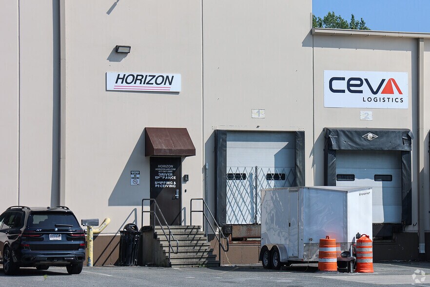 10 Kimball Ln, Lynnfield, MA à louer - Photo de l’immeuble – Image 2 sur 4