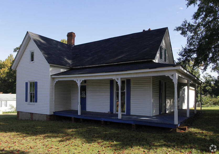 101 W Campbellton St, Fairburn, GA à louer - Photo de l’immeuble – Image 2 sur 6