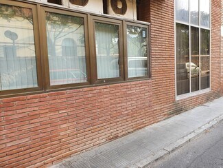Plus de détails pour Local commercial à louer