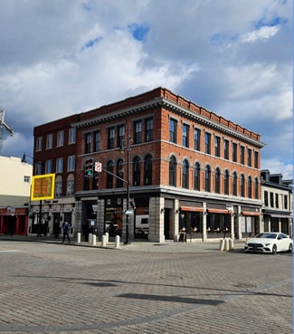 Plus de détails pour 327-331 King St E, Kingston, ON - Bureau/Local commercial à louer