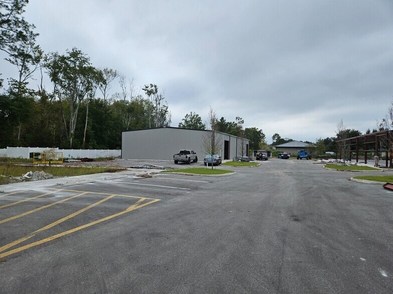 169 College Dr, Orange Park, FL à vendre - Photo de l’immeuble – Image 3 sur 7