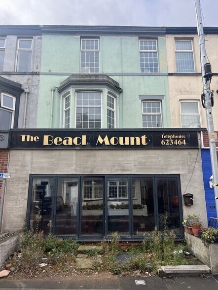 23 Banks St, Blackpool à vendre - Photo principale – Image 1 sur 13