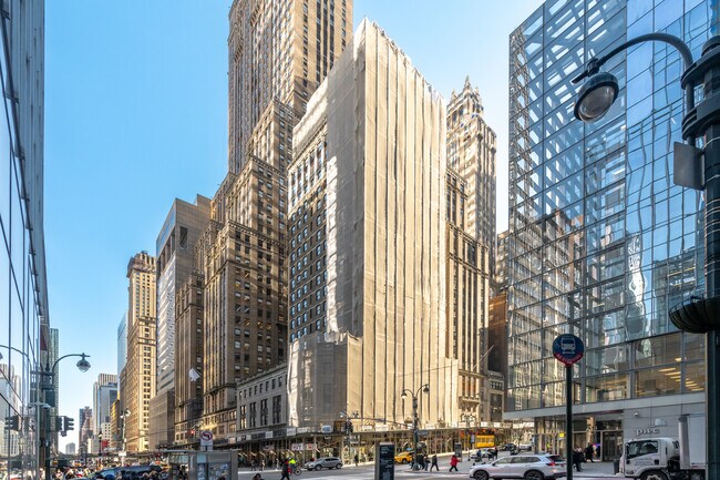 Plus de détails pour 315 Madison Ave, New York, NY - Bureau, Bureau/Médical à louer