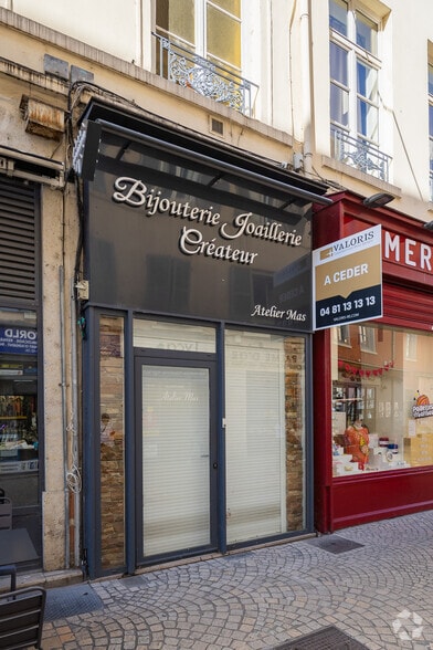 Local commercial dans Lyon à louer - Photo de l’immeuble – Image 3 sur 4