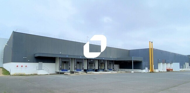 Plus de détails pour Industriel/Logistique à louer