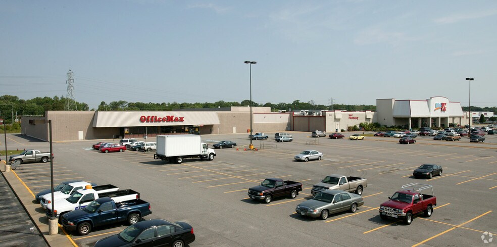 2001 S Military Hwy, Chesapeake, VA à louer - Photo de l’immeuble – Image 2 sur 13