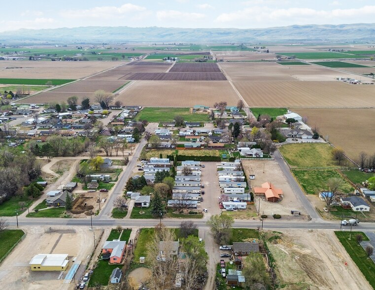 615 W Idaho Ave, Homedale, ID à vendre - Photo de l’immeuble – Image 3 sur 9