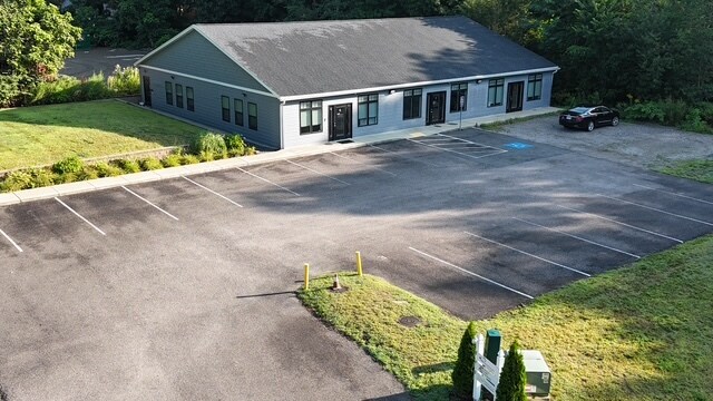 685 South St, Wrentham, MA à vendre - Photo de l’immeuble – Image 2 sur 20