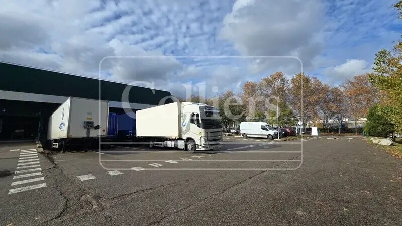 Local d’activités dans Vitrolles à louer Photo de l’immeuble– Image 1 sur 9