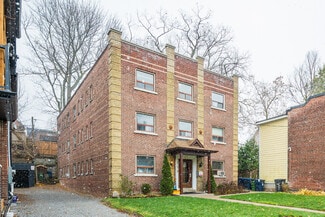 Plus de détails pour 125 Kenilworth Av, Toronto, ON - Logement à vendre