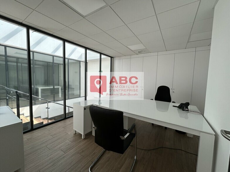 Bureau dans Lattes à vendre - Photo intérieure – Image 1 sur 8