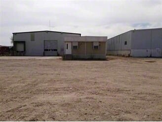1302 Rath Ave, Dodge City, KS à vendre - Photo de l’immeuble – Image 2 sur 35
